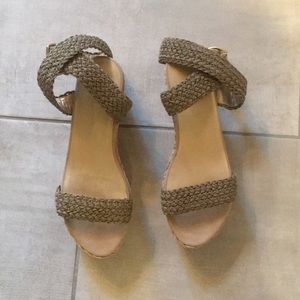 Stuart Weitzman Espadrille’s
